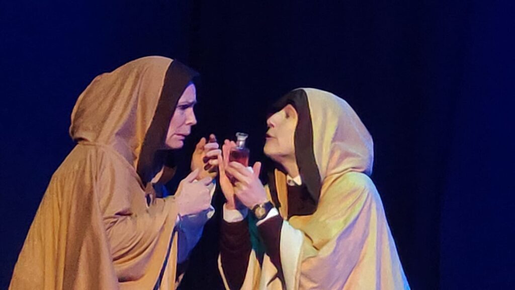 Ven al teatro: Romeo, versión montesca de la tragedia de Verona